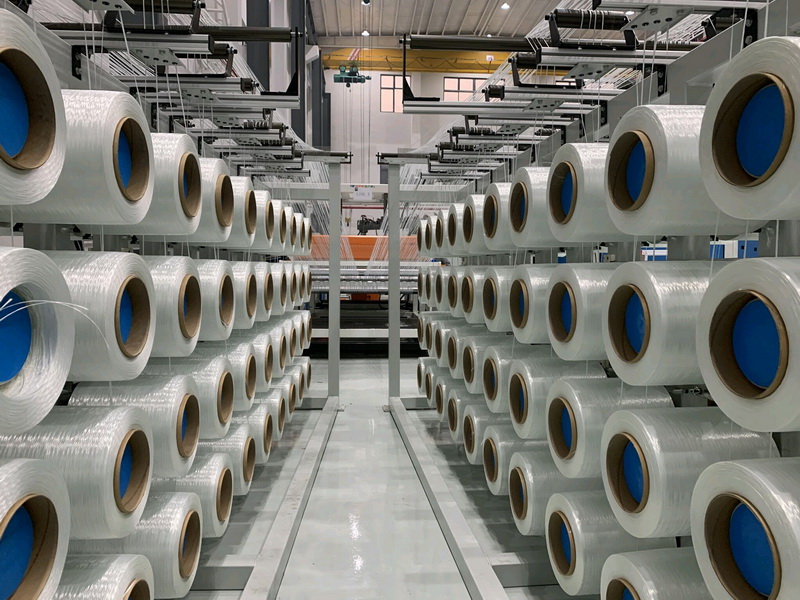 PP/PE/PA/PC/PET +連續(xù)玻璃纖維增強熱塑性預浸料單向帶生產線（CFRT-UD 帶）